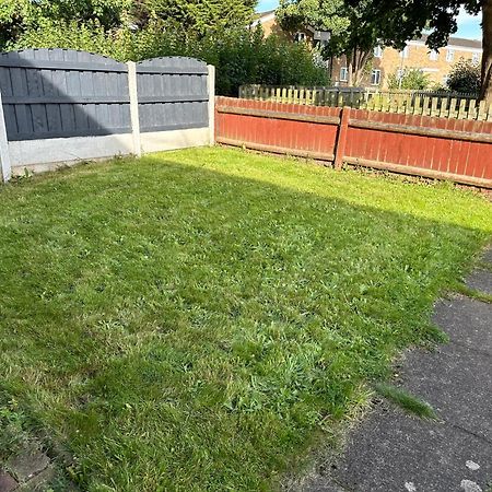 A Charming 3 Bed Home Next To Nec And Birmingham International Airport Marston Green エクステリア 写真