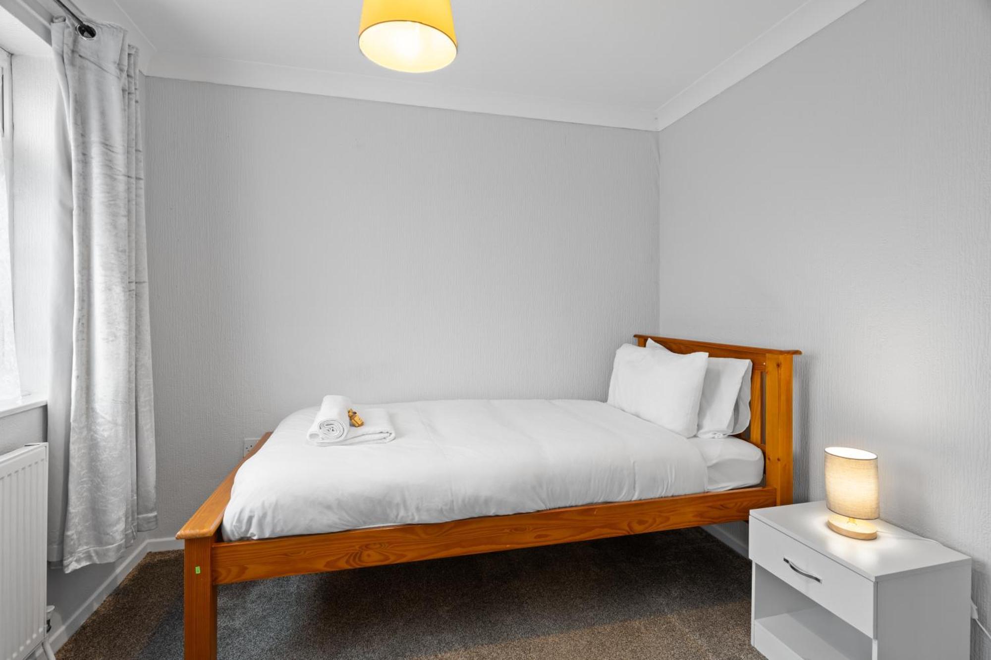 A Charming 3 Bed Home Next To Nec And Birmingham International Airport Marston Green エクステリア 写真