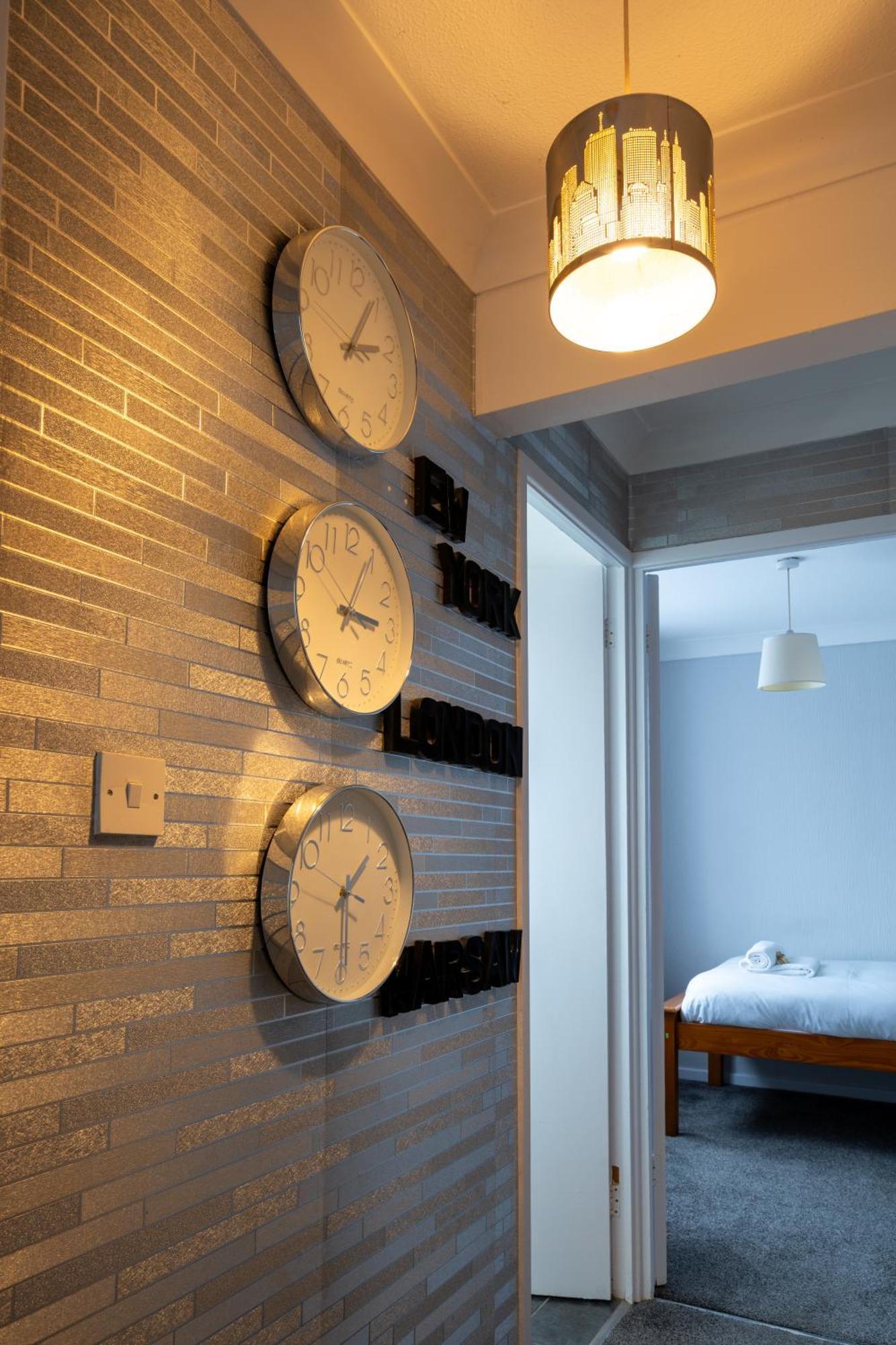 A Charming 3 Bed Home Next To Nec And Birmingham International Airport Marston Green エクステリア 写真